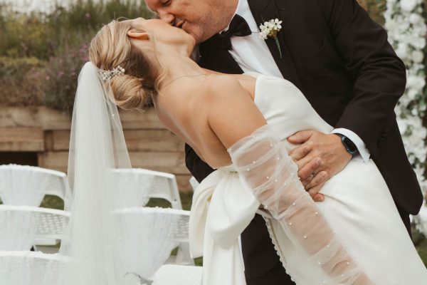 angel hotel wedding venue in hampshire couple kissing